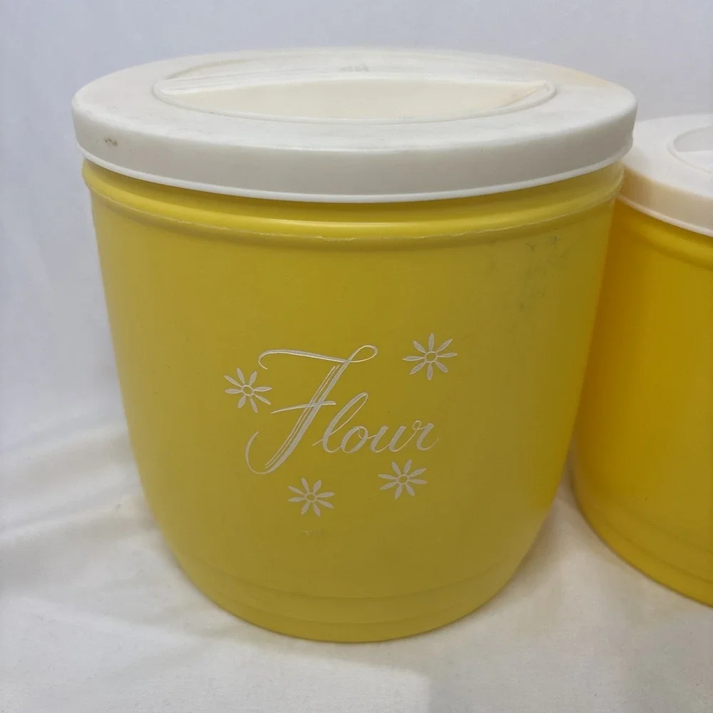 Vtg 1950s Stanley Atomic Plastic Canister Set Yellow Nesting MCM 4Pc Retro Sugar